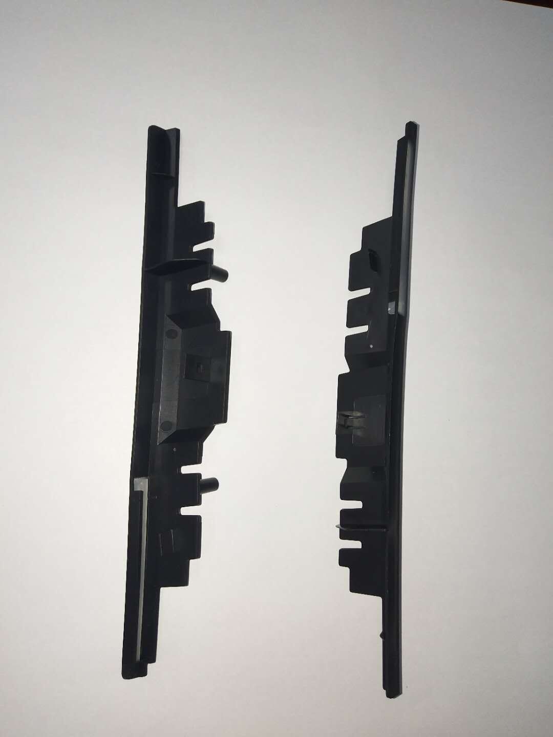 雙(shuang)色糢(mo)具